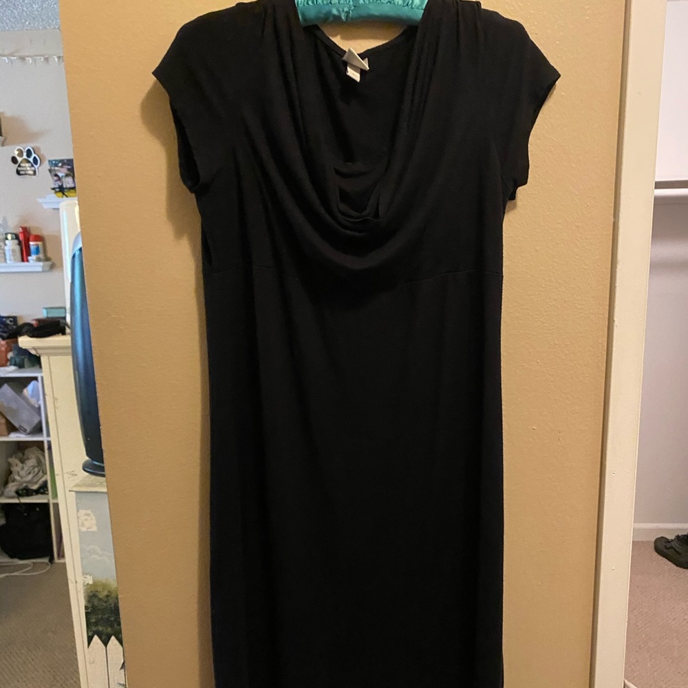 Straight Knit Black Dress